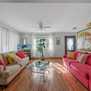 Holiday home Perfect Private Getaway Minutes To Virginia Beach!, Virginia Beach